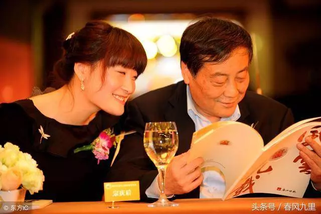 男友是個富二代，我媽住院他說沒錢，出院後我媽卻求我嫁給他