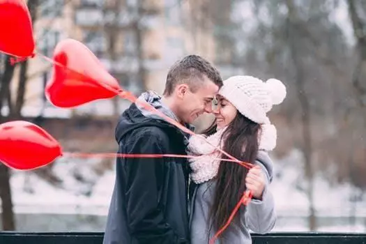 婆婆讓我和老公上交工資,老公一氣之下把他們趕了出去!