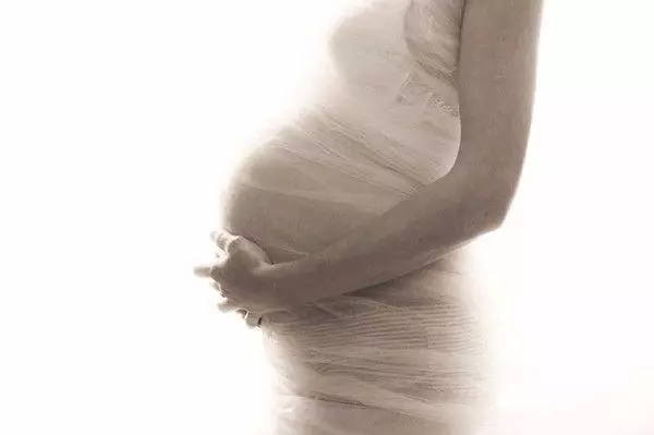 婆婆為了小姑子害兒媳失去孩子?晚年要同住,兒媳:你怎麼好意思