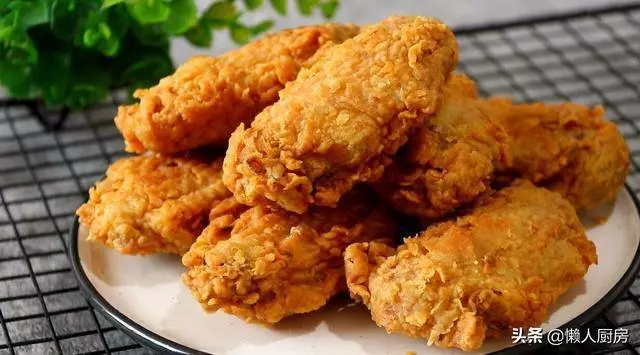 不用裹麵包糠,教你做脆皮雞翅,這樣炸出來的雞翅外酥里嫩