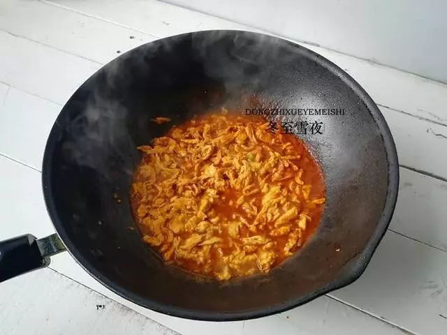 這道豆腐的做法,不需放肉,吃著比放肉還香還要營養 !