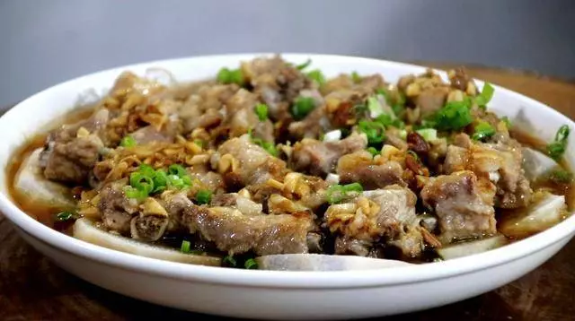 排骨好吃有訣竅,不炒不燉不油炸,簡單一做,好吃停不下來