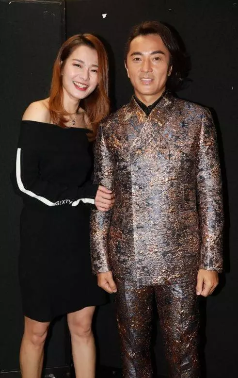 17歲拍三級,40歲嫁大佬,港劇都沒她的人生精彩(圖)