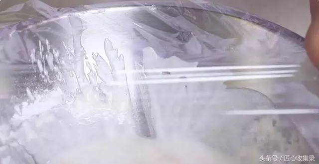 麵糊的製作方法！！這樣才能讓炸出來的食物顏色光亮、酥脆可口。