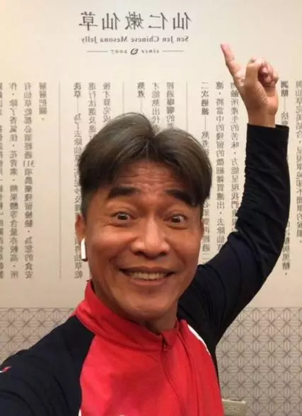 吳宗憲過年「紅包只包一張」媽媽憂問:過得不好嗎? 一掛電話「收到超大驚喜」瞬間破涕為笑
