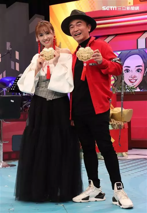 吳宗憲過年「紅包只包一張」媽媽憂問:過得不好嗎? 一掛電話「收到超大驚喜」瞬間破涕為笑