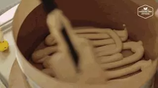 她家的奶茶千層超好賣,濃郁冰淇淋口感,原來是用這個配方?