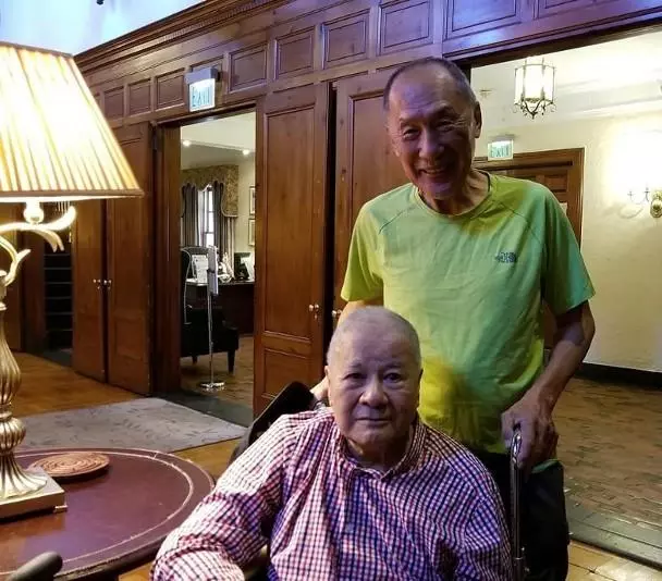 港星梁嘉倫今日逝世!曾是70年代探長專業戶,因「靚仔警官」聞名