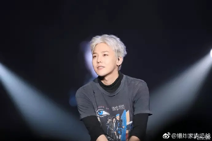 [BigBang][新聞]190309 YG方面「BIGBANG成員勝利將於本月25日入伍！即使義警合格也選擇放棄！」