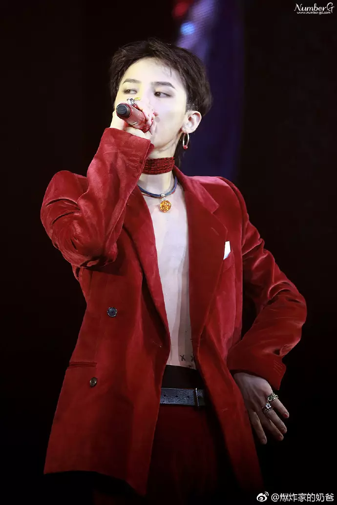 [BigBang][新聞]190309 YG方面「BIGBANG成員勝利將於本月25日入伍！即使義警合格也選擇放棄！」