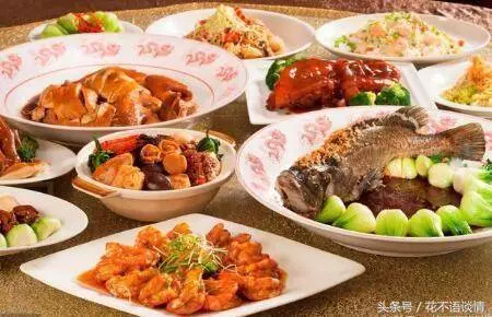 回婆家養胎,我自己洗衣做飯,一天看到一桌好菜,我轉身離開