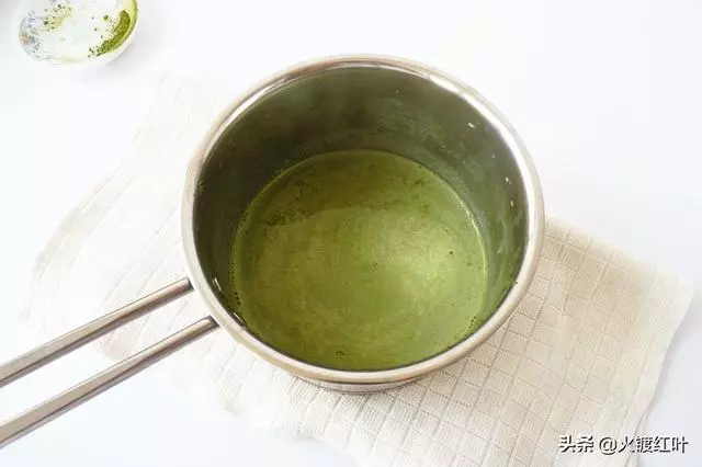 春日的飲品少不了奶茶,共享四款好喝的做法,香味濃郁,各有特色