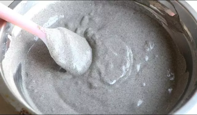 女兒最愛的早餐,隔三差五就做,每次上桌瞬間就吃光了,太香了!