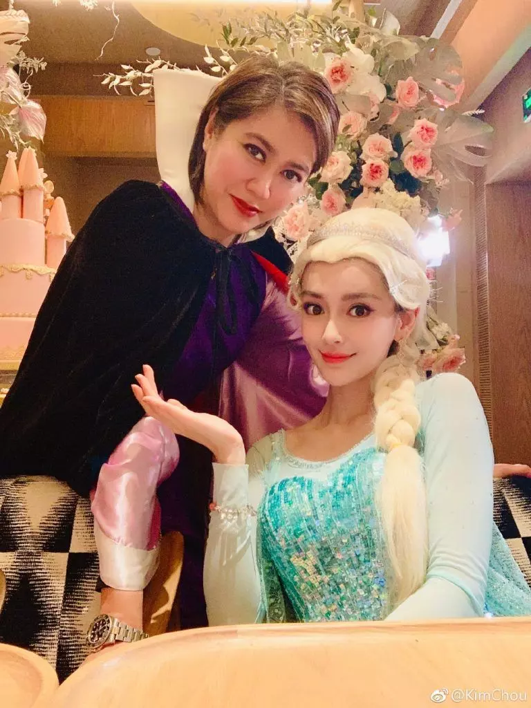 Angelababy超齡化身冰雪女王 網友:細佬反串更搶鏡!