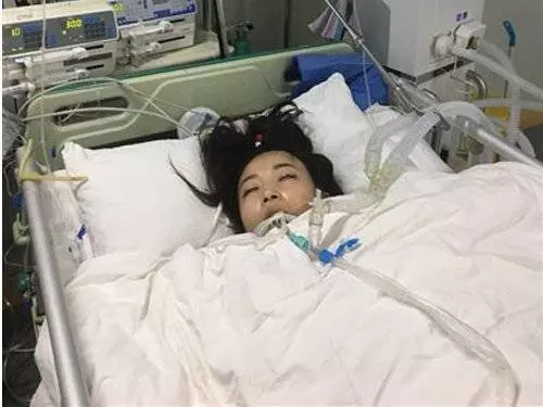女孩患感冒不重視,引發急性病毒休克,截肢險保一命!!