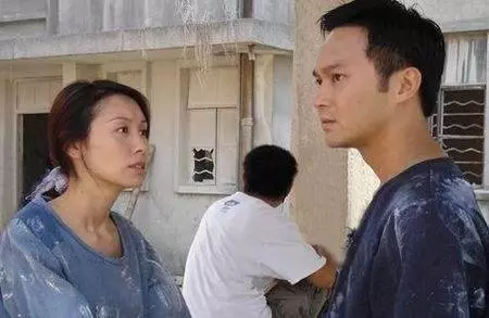 袁詠儀忍無可忍爆料,女星暗中搭訕張智霖,對方身份曝光網友驚了!