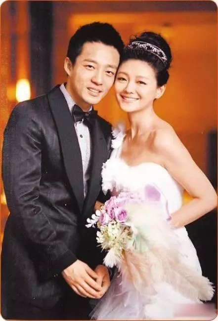 8年婚爆危機!S媽認了:經營兩地婚姻不容易「他們吵不停」,大S爆自動提出離婚