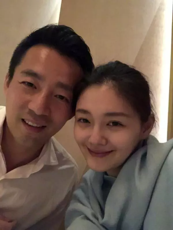 8年婚爆危機!S媽認了:經營兩地婚姻不容易「他們吵不停」,大S爆自動提出離婚