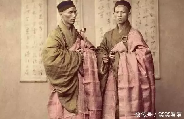 晚清上色老照片:宮女出宮,形象跟電視劇差別太大,圖3讓人心酸
