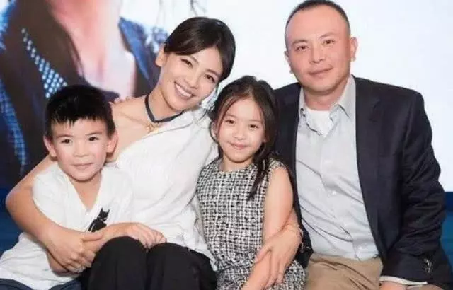41歲劉濤息影喜提三胎?待產期定八月?王珂:是兩個小寶貝!