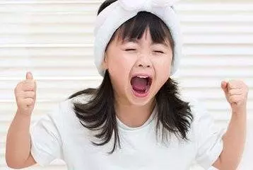 愛發脾氣的孩子,家長先別煩,這樣教育,長大後更有出息...