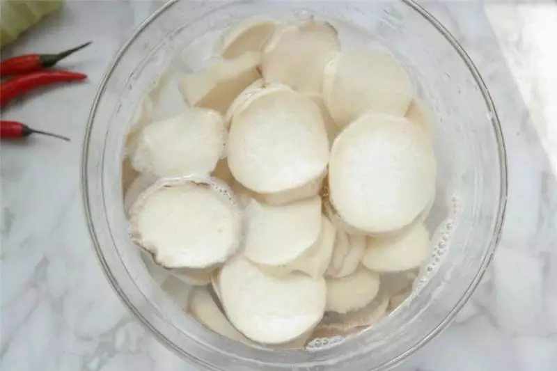這麼做的杏鮑菇,肉肥厚,質地脆嫩爽口,比肉好吃百倍!!