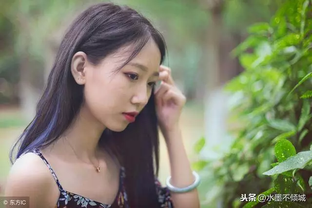 母親:你不打她我無法消氣,兒子:錯不在我妻子,打她我家就散了