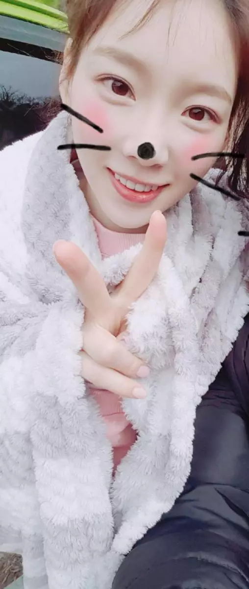 [少女時代][分享]190309 順利抵達台北！Yuri暖心問候「我們明天見」