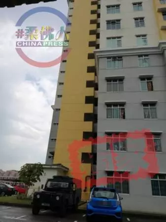 手握RM100鈔票 六旬婦跳樓身亡
