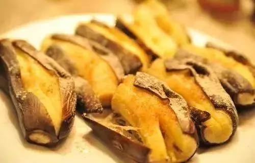 這些看上去不起眼的食物,微波爐叮一下,瞬間竟好吃100倍!