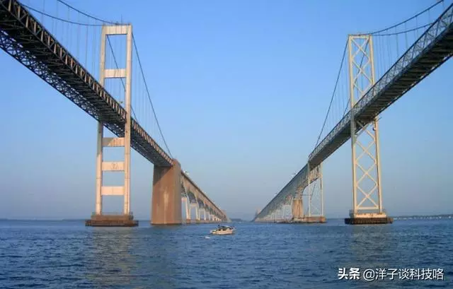世界最嚇人的大橋,女司機害怕只好找代駕,高出水面185英尺