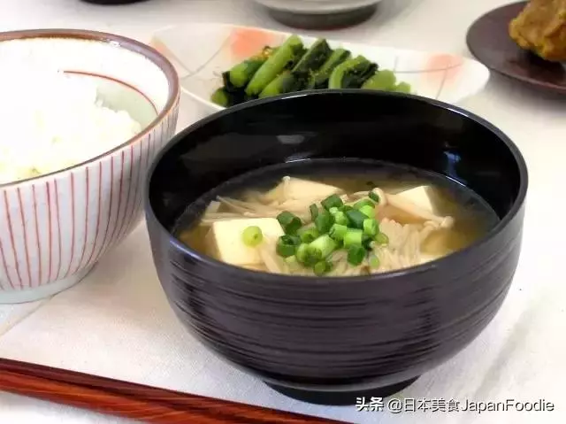 日本飲食文化中的「為什麼」
