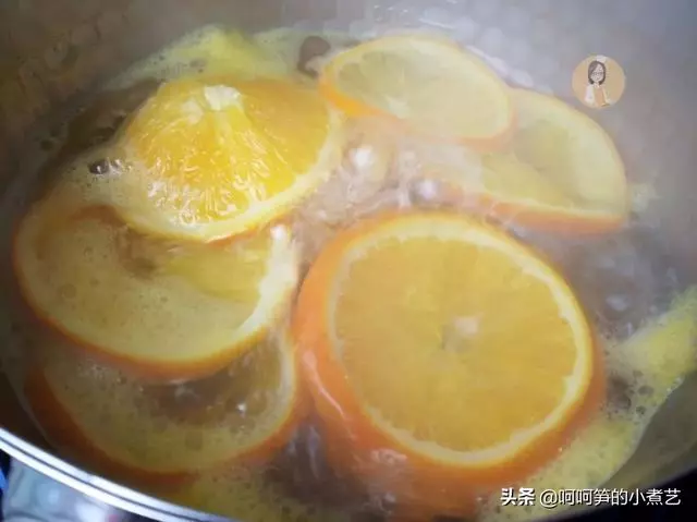 當小清新的橙子遇上軟乎乎的蛋糕,讓你吃一次就愛上它的獨特味道