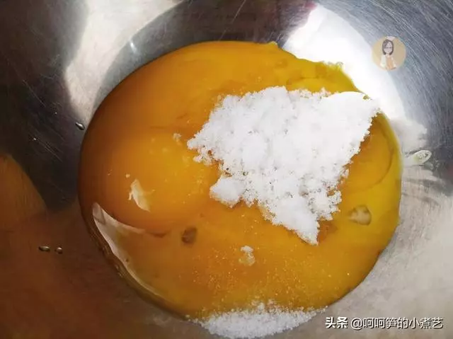 當小清新的橙子遇上軟乎乎的蛋糕,讓你吃一次就愛上它的獨特味道
