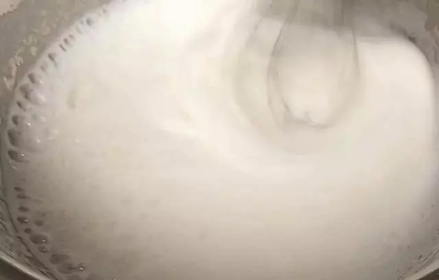 當小清新的橙子遇上軟乎乎的蛋糕,讓你吃一次就愛上它的獨特味道