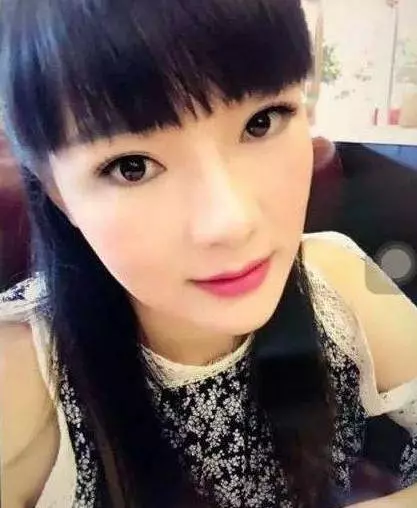 43歲大媽化妝成「20歲妹妹」,成功騙走富二代RM361萬和他拍拖兩年多都從不曾被懷疑是老傢伙……
