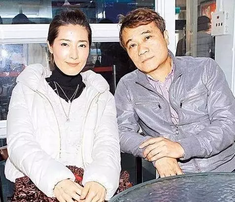 記得42歲日本第一美胸楊思敏嗎!切掉胸部、事業高峰退出演藝圈的她,如今過這種生活!