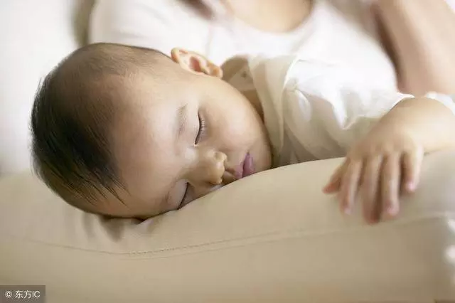 寶寶安然入睡9步法和7大睡眠禁忌,了解一下
