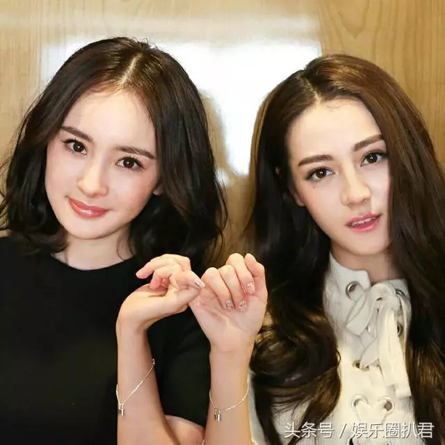 楊冪一共簽了13位藝人,結果就剩這3位美女不紅了!