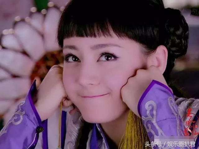 楊冪一共簽了13位藝人,結果就剩這3位美女不紅了!