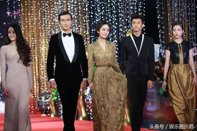 楊冪一共簽了13位藝人,結果就剩這3位美女不紅了!
