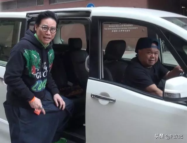 老來得子的蘇永康很緊張兒子前程,兒子未滿2歲就面試名校幼兒園!