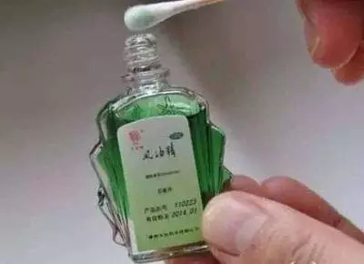 包包用久磨損變髒先別扔,幾個不花大錢的方法讓舊包變新