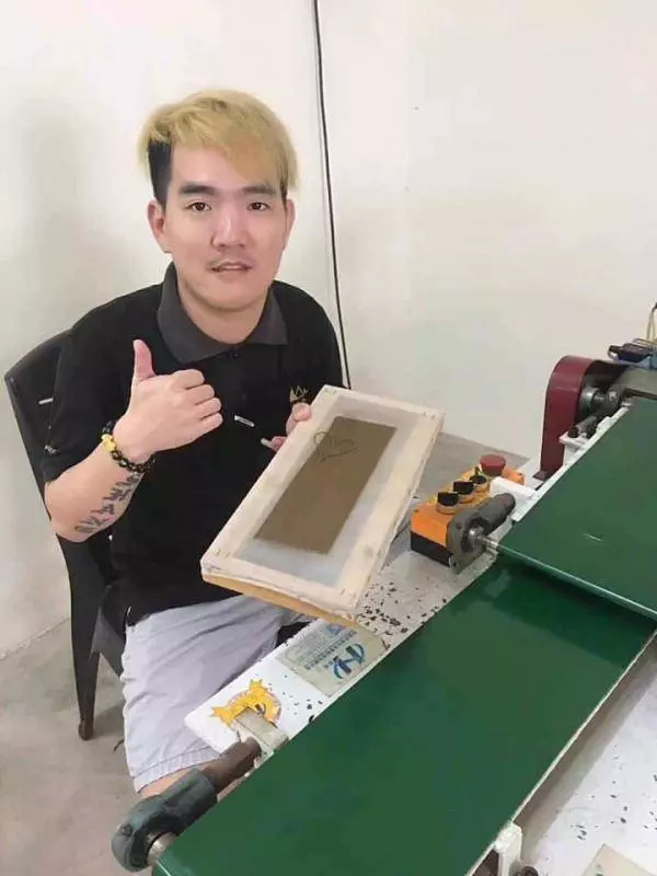 怡保太平渣男快現身!一個大男人竟然連單親媽媽的錢也要騙光光~~你要人家如何過活?!麻煩大家幫忙分享把這人渣找出來!!