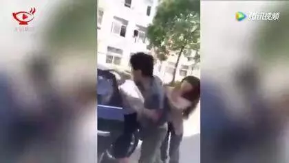 男看捉姦熱鬧~~竟發現小三是自己老婆... !!