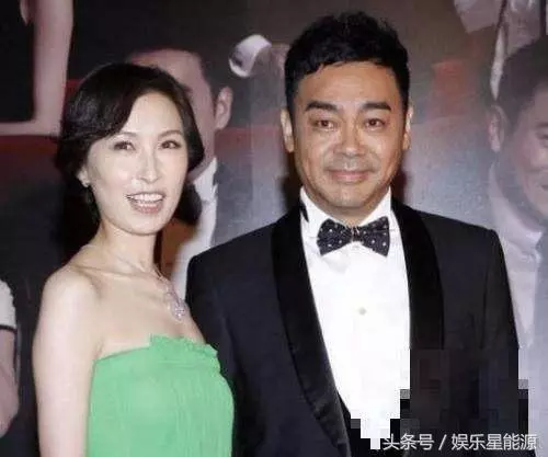 54歲劉青雲近照,從小被父母嫌棄,妻子是工程師,死後遺產會捐贈 !