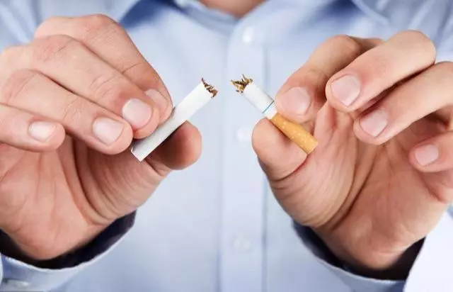 人過50,若能越過3道「疾病坎」,恭喜,長命百歲!