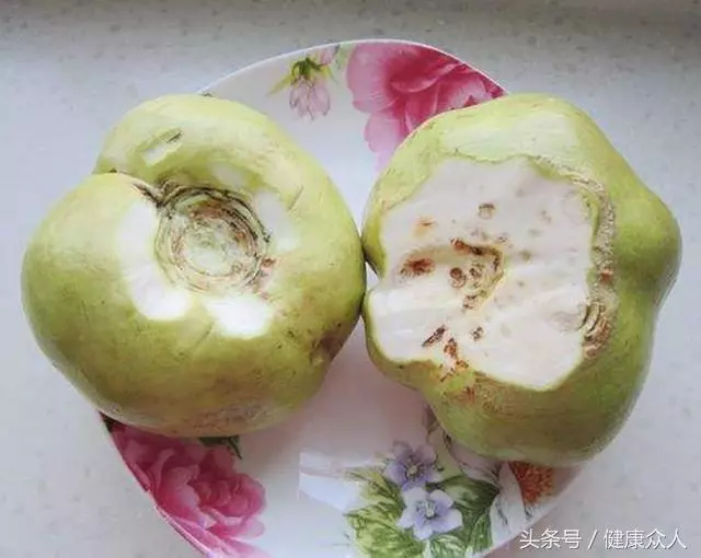 患上癌症不要怕,這幾種食物是癌症的剋星,每天吃點癌細胞死光光