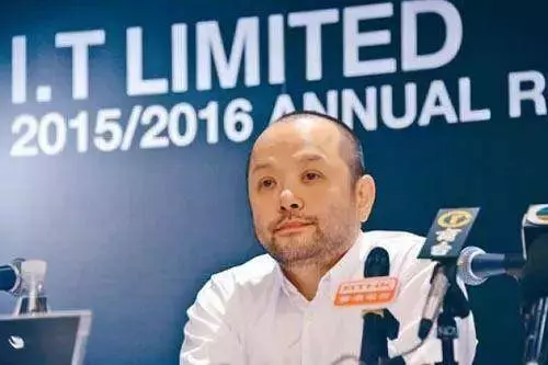 沒想到邱淑貞二女兒,容貌和大姐沈月相差太遠了 !