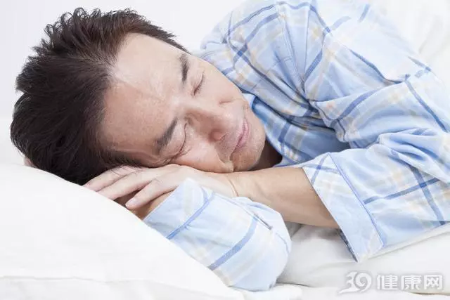晚上夜尿多,透露身體三個問題!早看早解決
